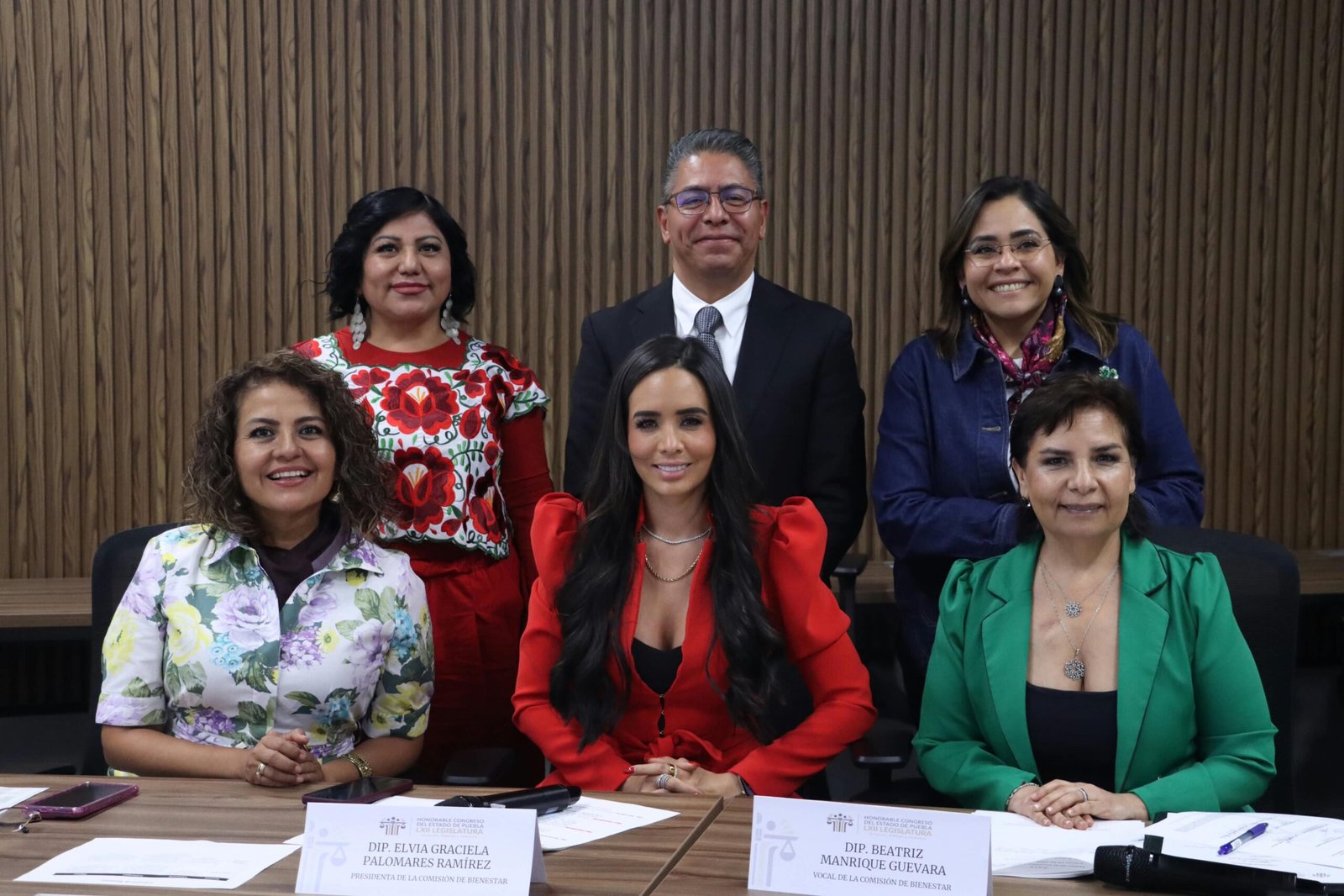 Aprueba Comisión del Congreso exhorto para fortalecer apoyo a personas adultas mayores para el cobro de la Pensión para el Bienestar