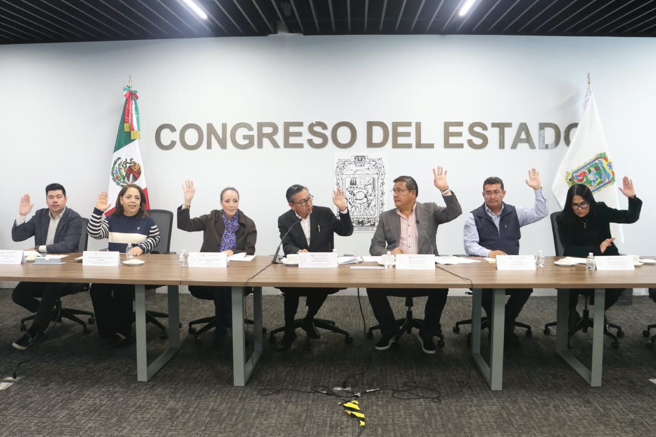 Comisión del Congreso avala acuerdo para garantizar una atención digna y eficiente en los servicios del Registro Civil
