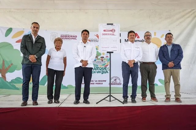 OMAR MUÑOZ FIRMA CONVENIO PARA REHABILITAR UNIDAD DEPORTIVA LA RESERVA – Entérate Puebla