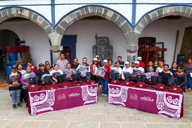 TONANTZIN FERNÁNDEZ DIGNIFICA LA LABOR DEL PERSONAL DE INTENDENCIA – Entérate Puebla